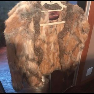 Short rabbit fur bolero type jacket